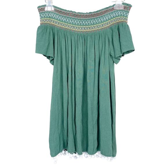 Francesca's Green Embroidered Off The Shoulder Top Sz S - Picture 7 of 7